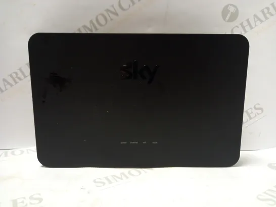 SKY Q BROADBAND HUB 4 DUAL BAND WIRELESS ROUTER