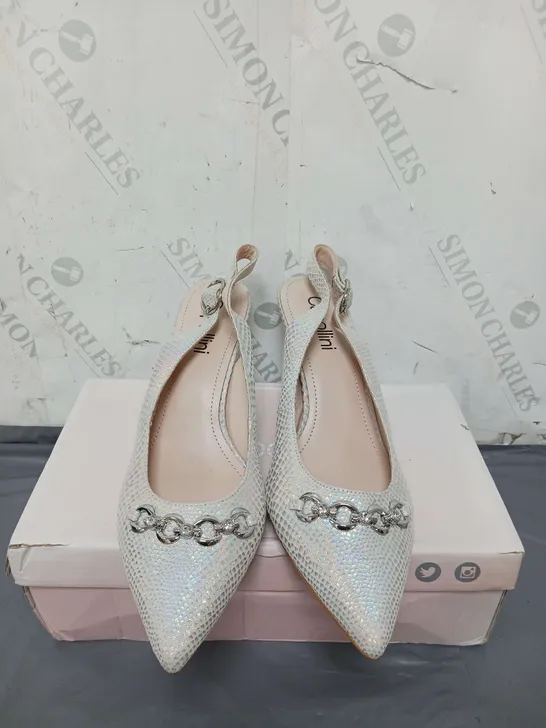 BOXED PAIR OF CAPOLLINI ELOISE PEARL SLING SHOES SIZE 41