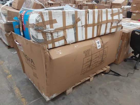 PALLET OF ASSORTED GARDEN AND PATIO FURNITURE PARTS 