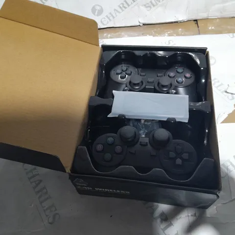 2.4G WIRELESS CONTROLLER GAMEPAD 2*