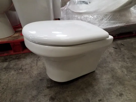 BRAND NEW TOILET PAN WITH SEAT