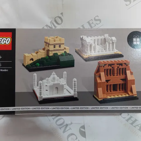 BOXED LEGO WORLD OF WONDERS 40585