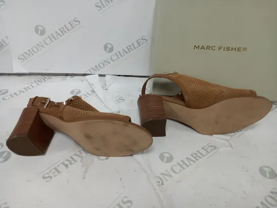 MARC FISHER MEDIUM BROWN SUEDE SANDAL SIZE 6 BOXED 