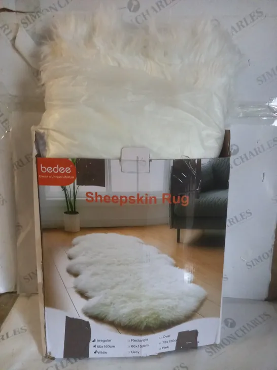 BEDEE FAUX SHEEPSKIN RUG