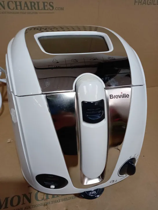 BREVILLE AIR FRYER