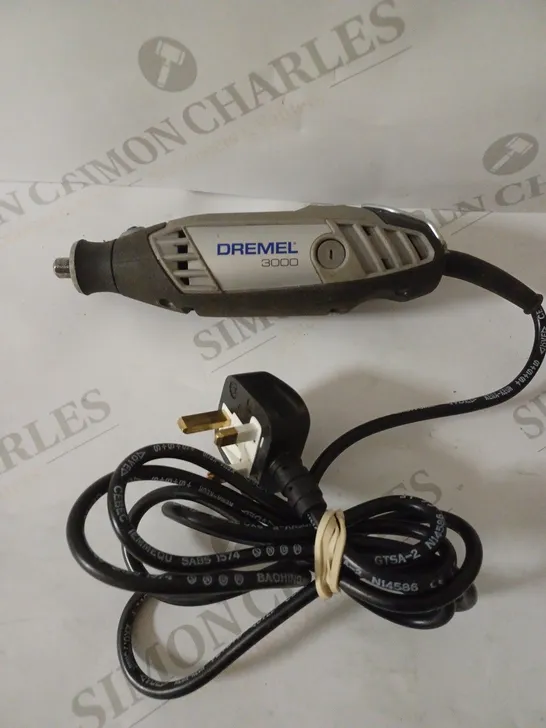 DREMEL 3000 ROTARY TOOL 