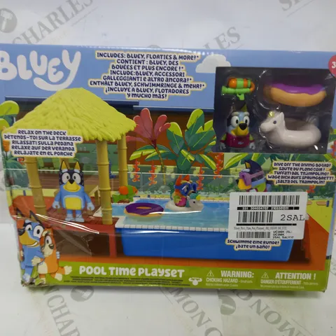 BLUEY POOL TIME FUN PLAYSET 