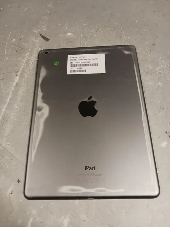 APPLE IPAD AIR SPACE GREY - MODEL A1474 