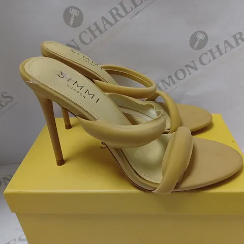 SIMMI BESSIE 1 HEELED SANDALS IN BEIGE - SIZE 4