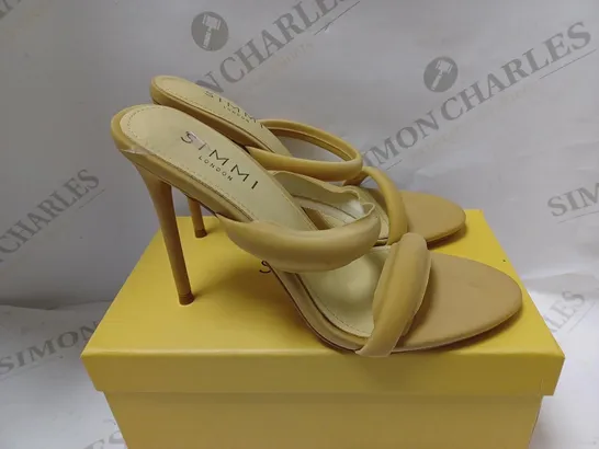 SIMMI BESSIE 1 HEELED SANDALS IN BEIGE - SIZE 4