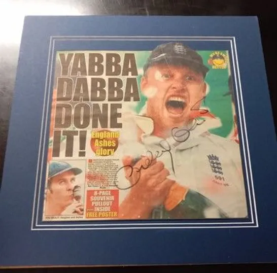 MOUNTED AND SIGNED DAILY STAR 'YABA DABBA DONE IT!' HEADLINE IN CELEBRATION OF ENGLANDS 2005 ASHES TRIUMPH