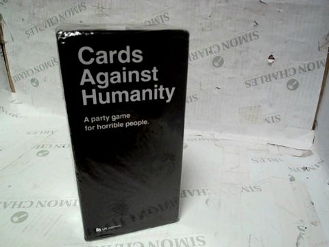 CARDS AGAINST HUMANITY  18+
