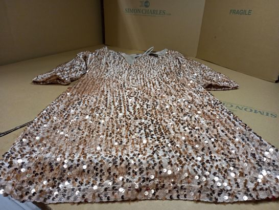 BOOHOO NUDE SEQUIN BODYCON DRESS - SIZE 12