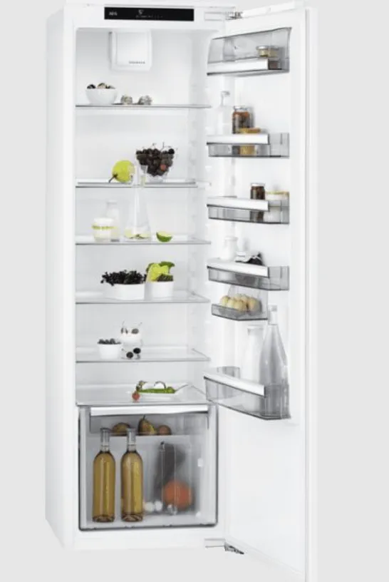 AEG SKB818F1DC 177CM BUILT IN FRIDGE