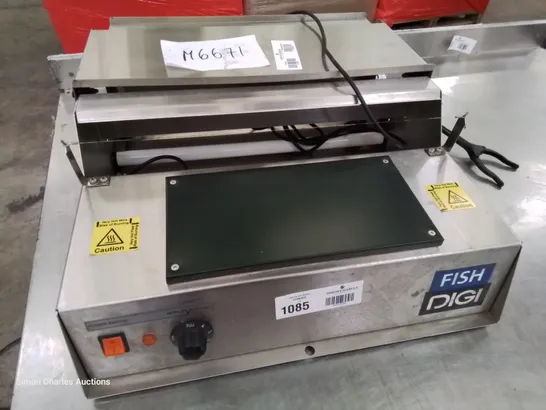 DIGI EUROPE COUNTERTOP TRAY WRAPPING MACHINE - STAINLESS STEEL - MODEL MW450 - 240V