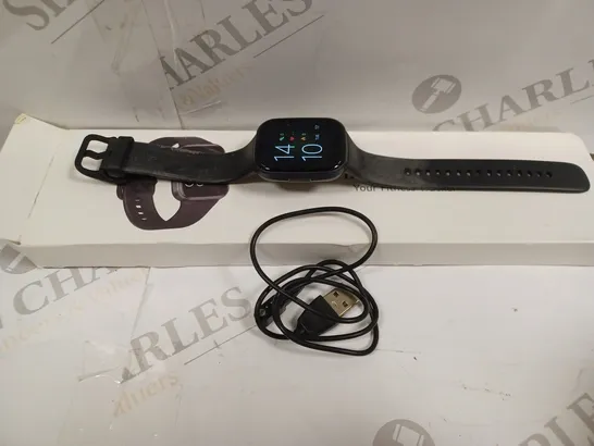 BOXED Q23 SMART FITNESS WATCH 