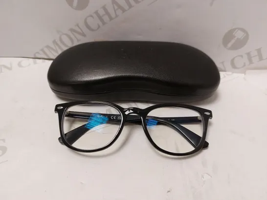 IN THE STYLE RAY-BAN RX7066 2000 54 SHINY BLACK