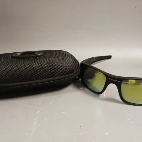 OAKLEY FUEL CELL SUNGLASSES 