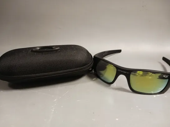 OAKLEY FUEL CELL SUNGLASSES 