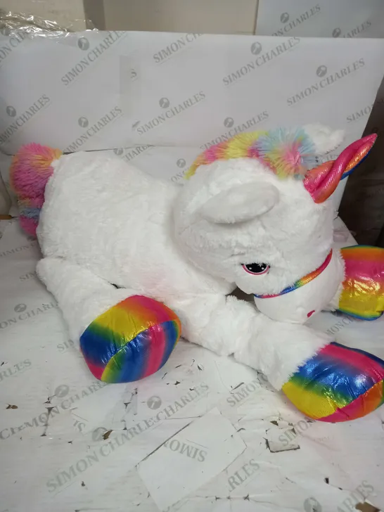 UNICORN OVERSIZED TEDDY