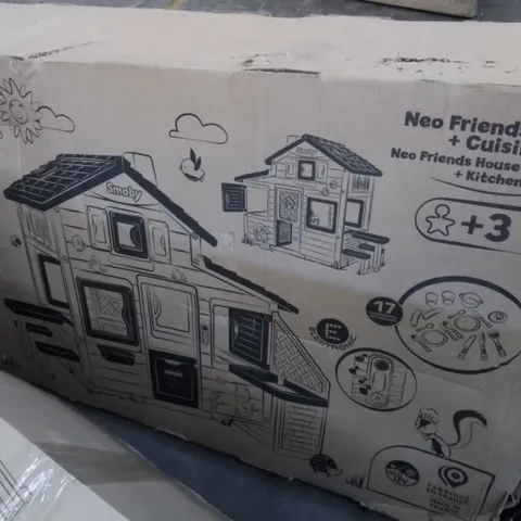 BOXED SMOBY NEO FRIENDS HOUSE + KITCHEN PLAYHOUSE 