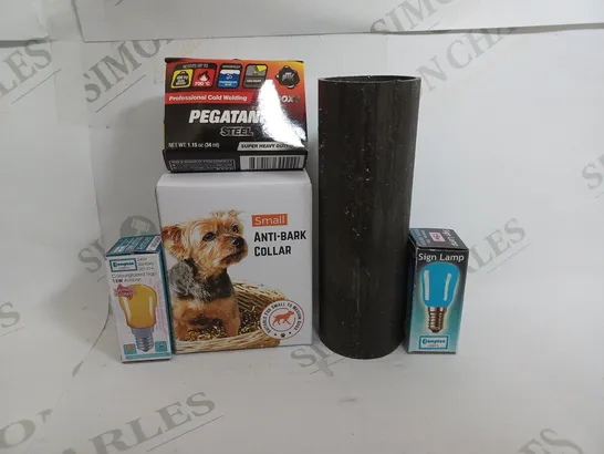 BOX OF APPROXIMATELY 10 ASSORTED ITEMS TO INCLUDE - METAL PIPES - SIGN LAMP - ANTI BARK COLLAR ETC