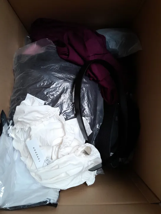 BOX OF APPROXIMATELY 15 ASSORTED CLOTHING ITEMS TO INCLUDE - TSHIRTS, HAT, TROUSERS ETC