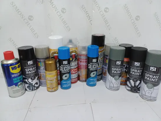 APPROXIMATELY 15 ASSORTED AEROSOLS TO INCLUDE PAINTFACTORY SHIMMER METALLIC GOLD SPRAY PAINT (200ml), WD-40 SPECIALIST MOTORBIKE CHAIN LUBE (400ml), 151 MULTIPURPOSE SPRAYT PAINT GREY PRIMER, ETC - CO