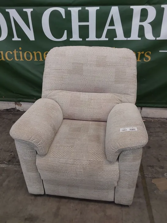 QUALITY BRITISH DESIGNER G PLAN CHADWICK MANUAL RECLINING EASY CHAIR UNION DOVE FABRIC