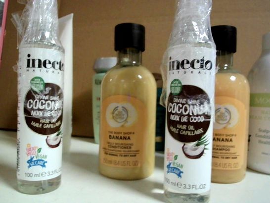 LOT OF APPROX. 13 ASSORTED HAIR CARE PRODUCTS TO INCLUDE: THE BODY SHOP BANANA SHAMPOO &  CONDITIONER, GREEN PEOPLE ORGANIC LIFESTYLE CONDITIONER, ORS OLIVE OIL SHAMPOO