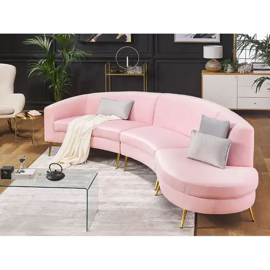 BOXED SAGER 4 SEATER SOFA (BOX 3 OF 3 ONLY)