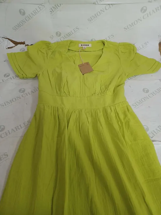 BODEN LIME GREEN V-NECK DRESS - 6R