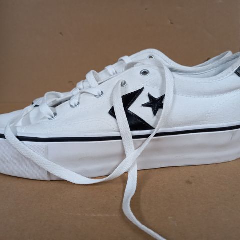 PAIR OF CONVERSE TRAINERS WHITE/BLACK SIZE 6UK