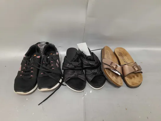 BOX OF APPROX 4 ASSORTED SHOES 