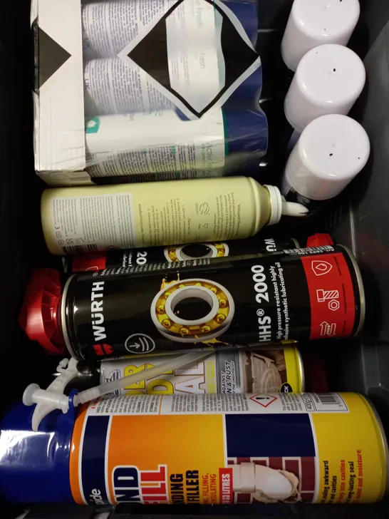 BOX OF APPROXIMATELY  15 ASSORTED AEROSOLS TO INCLUDE RAPIDE BOND & FILL, SPRAY ON SNOW, UNDER BODY SEAL ETC - COLLECTION ONLY