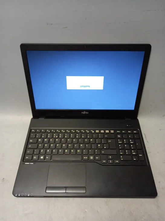 FUJITSU LIFEBOOK A555 LAPTOP IN BLACK