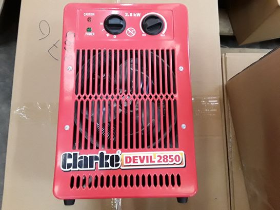 CLARKE DEVIL 2850 ELECTRIC FAN