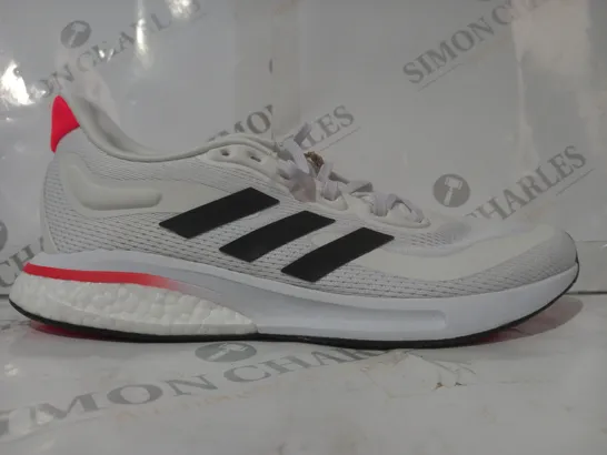 BOXED PAIR OF ADIDAS SUPERNOVA W SHOES IN WHITE/RED UK SIZE 7.5