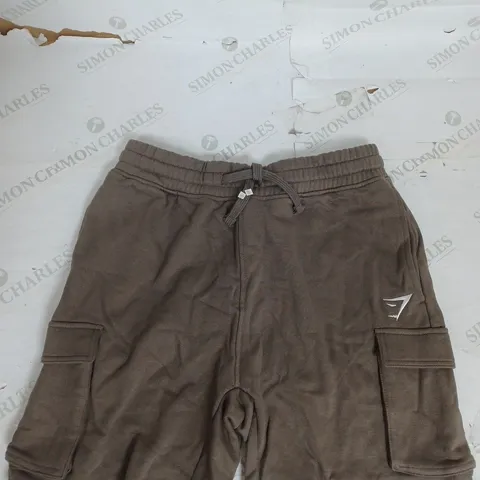 GYMSHARK JERSEY "CREST" CARGO SHORTS IN BROWN SIZE S