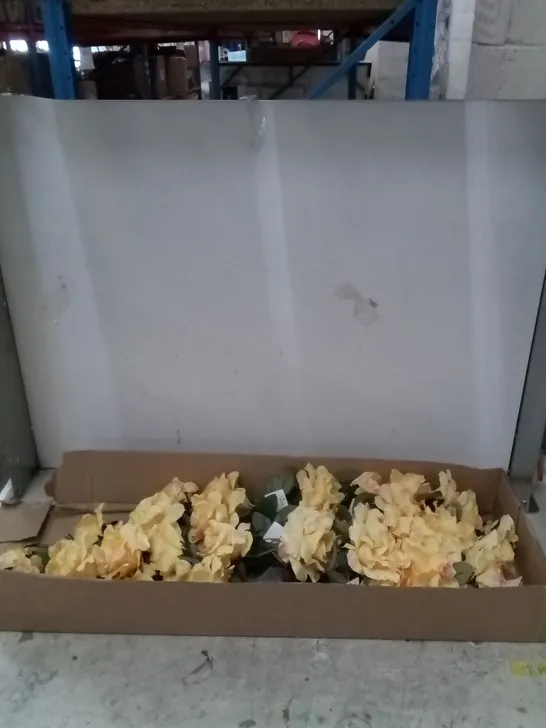 BOXED BRAND NEW 71CM FRENCH ROSE SPRAY (YELLOW) SILK FLOWERS 