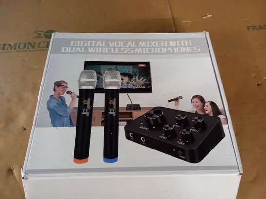 BOXED DIGITAL VOCAL MIXER WITH DUAL WIRELESS MICROPHONES