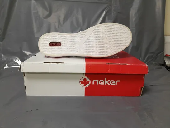 RIEKER LEATHER PLATFORM TRAINERS WHITE SIZE 8