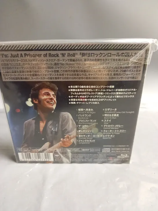 BRUCE SPRINGSTEEN AND THE E STREET BAND 2 CD AND 1 BLU-RAY - JAPANESE RELEASE 