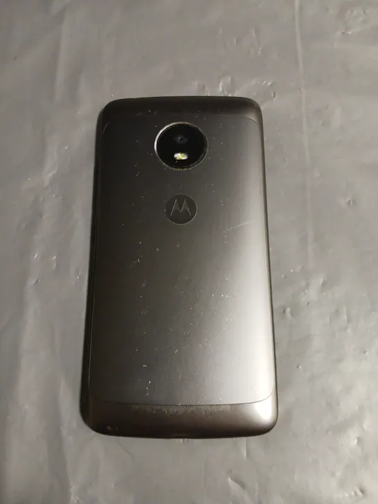 MOTOROLA MOTO G5 XT1675 SMARTPHONE IN METALLIC GREY