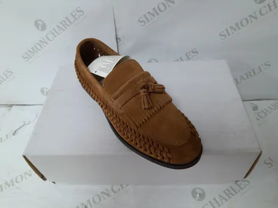 FIND MENS CASUAL SHOE ELLIOT SUEDE IN TAN BROWN SIZE 6