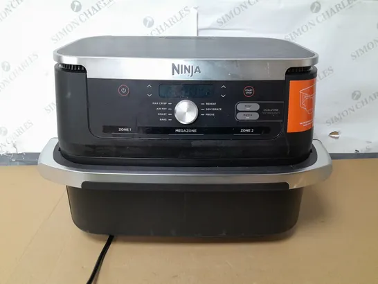 BOXED NINJA 10.4L FOODI FLEXDRAWER DUAL AIR FRYER IN BLACK AF500UK