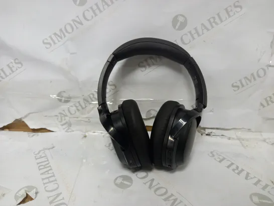 WIRELESS NOISE CANCELLING HEADPHONES