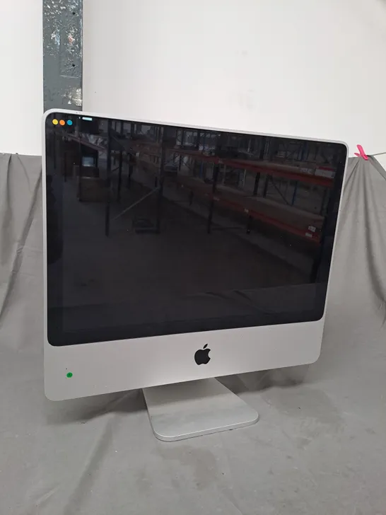 APPLE IMAC (A1224 EARLY 2008) CORE 2 DUO E8135 2.40GHZ	20 INCH