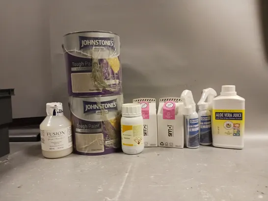 LOT OF ASSORTED HOUSEHOLD ITEMS TO INCLUDE JOHNSTONES PAINT, WASHING UP LIQUID, ETC 