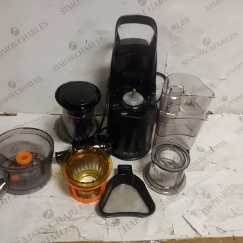 FRIDJA MASTICATING JUICER - BLACK (F1900)